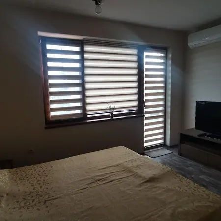 Affordable With Bbq 5 Min Drive From Lusi Panzió