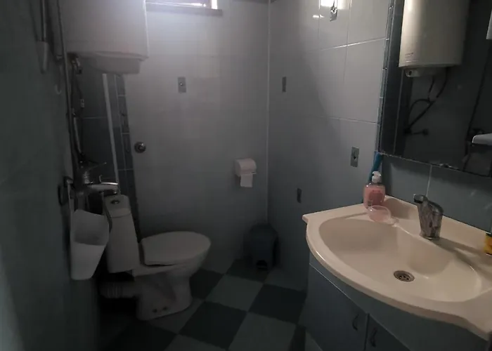 Affordable With Bbq 5 Min Drive From Lusi Bed & Breakfast 3*